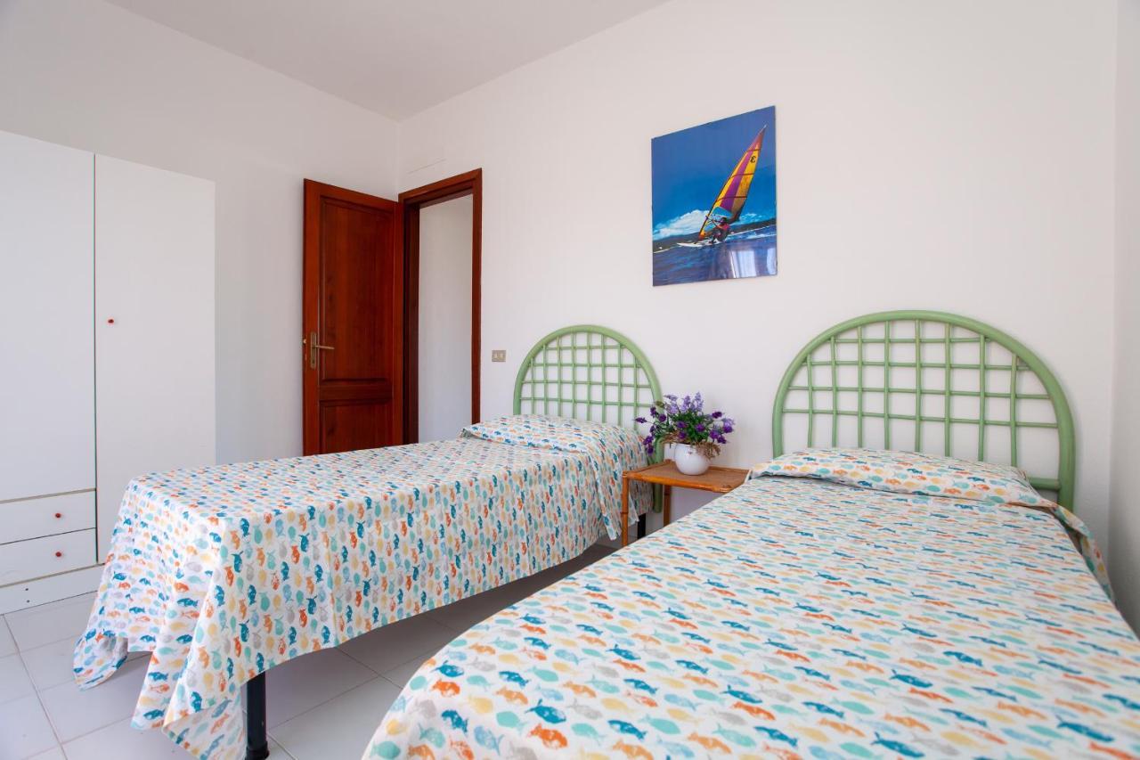 Residence Cinta 5 San Teodoro  Εξωτερικό φωτογραφία